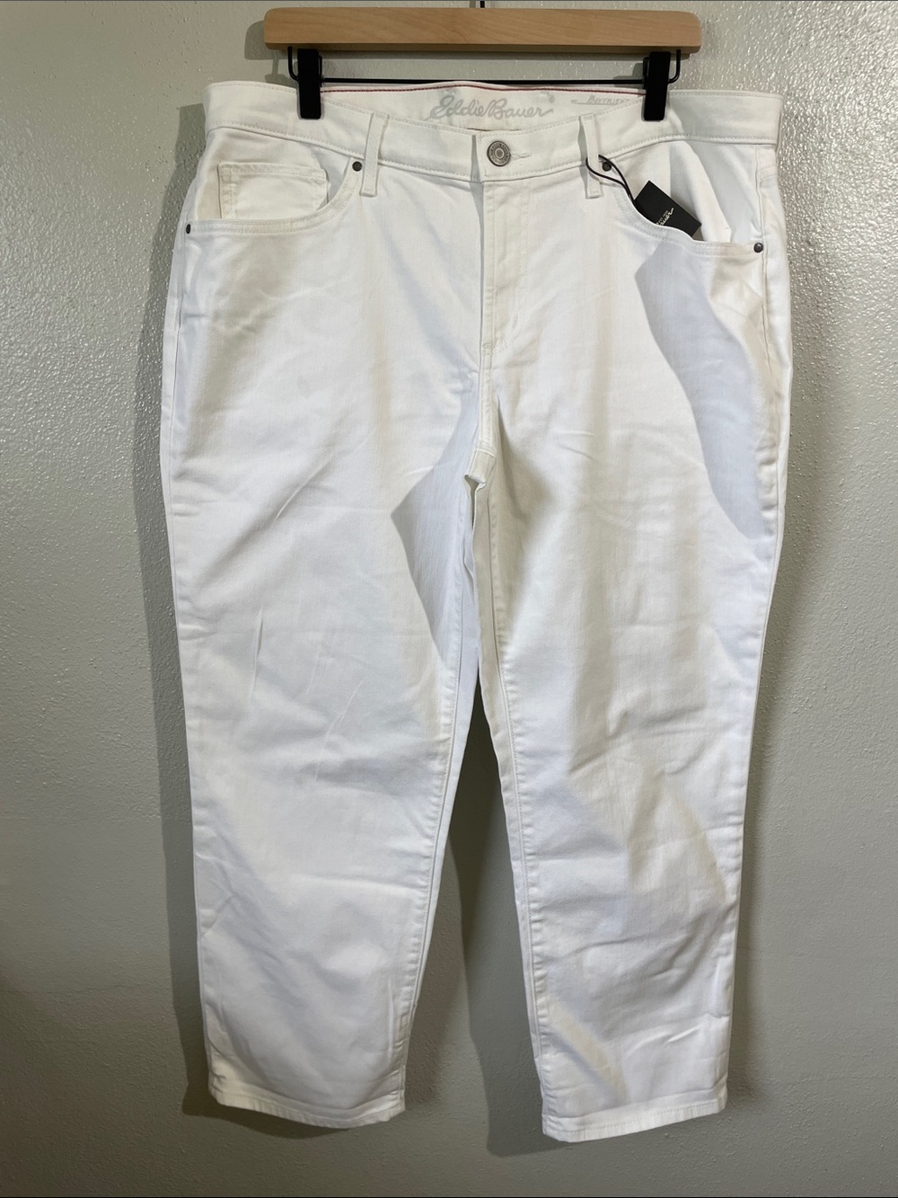Eddie Bauer White Boyfriend Crop Jeans Stretch NWT 16 Coastal Minimalist Beach